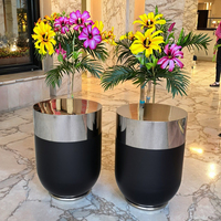Pot de fleurs de luxe moderne noir et or fait main, grand pot de plantes d'intérieur, décoration de la maison, pot de fleurs, jardinière, vases en métal pour hôtel