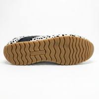 Vente en gros OEM Chaussures de sport rétro pour femmes en PU et daim synthétique à imprimé taches de dalmatien, chaussures de tous les jours, semelle extérieure en TPR caramel, baskets à lacets