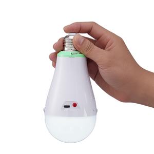 Bombilla LED de Emergencia Recargable E27, Lámpara LED Portátil de 20w con Batería Extraíble de Iones de Litio, Fabricante OEM y ODM - Product Image 1