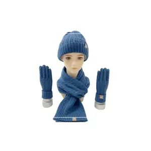 थोक कस्टम लोगो उच्च गुणवत्ता वाले ठोस रंग सर्दियों गर्म थर्मल बुनाई टोपी स्कार्फ और महिलाओं के लिए सेट