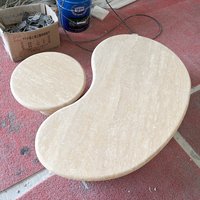 Ensemble de tables basses de luxe en travertin naturel, tables gigognes en pierre beige en forme de rein pour salon moderne et décoration intérieure