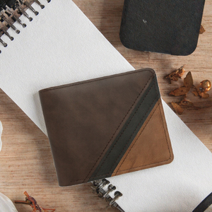 Cartera de Cuero Vacuno Genuino de Grano Completo, Diseño Minimalista Hecho a Mano, Costuras Delgadas y Duraderas, Calidad Premium, Fabricante OEM ODM - Product Image 3