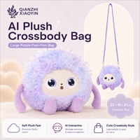 Sac bandoulière en peluche AI grand pompon 22 cm violet dégradé ChatGPT 80+ langues Clonage vocal Mémoire longue durée Compagnon chantant