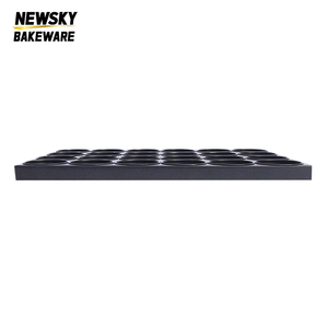Loyang Roti Hamburger Berlubang 24 Cetakan, Bahan Aluminium Alloy Anti Lengket, untuk Dapur Komersial dan Toko Roti - Product Image 6