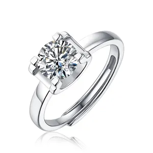 RINNTIN SMR06 Platinum Plated 925 Sterling Silver Round Cut Solitaire Ring Made with Moissanite