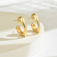 Boucles d'oreilles clous Gaovo minimalistes et élégantes en forme de cœur bulle, plaqué or 18 carats, acier inoxydable poli miroir, bijoux pour femme à porter au quotidien