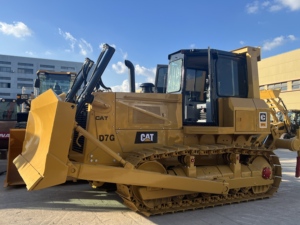 รถดันดินตีนตะขาบ CAT D7G มือสองแท้, เครื่องยนต์ CAT 3306C ของแท้, รถดันดินขนาด 20 ตัน, พร้อมริปเปอร์หลัง, สภาพดี - Product Image 1