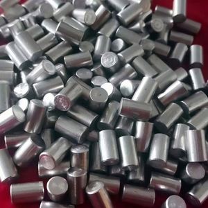 Offre Spéciale Lingots de Rhenium Rheniumet Re-ingot16 16*16mm Qualité 4N / Granulés de Rhenium Diamètre 16*16mm Métal d'Addition pour Superalliage - Product Image 6