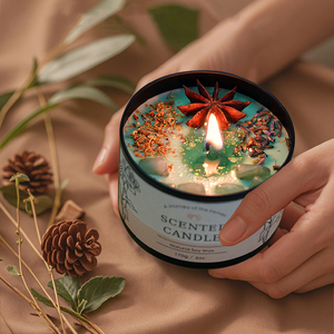 Velas Aromáticas de Cera de Soja de Lujo en Frascos, Hechas a Mano con Cristales, Flores Secas y Metal, Decoración para el Hogar, Venta al Por Mayor - Product Image 1