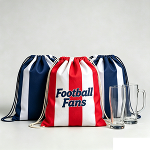 Livraison en <span class=keywords><strong>5</strong></span> <span class=keywords><strong>jours</strong></span>, ensemble cadeau de sac à dos à cordon personnalisé pour les fans de football, souvenir pour les fans, sac à cordon sportif vierge avec verre à bière transparent - Product Image 2