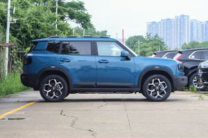 سيارة جيتور تي1 شانهاي 2025 طراز 1.5 تيربو هجين PHEV بنظام دفع رباعي فاخر، سيارة دفع رباعي هجينة كهربائية أوتوماتيكية تعمل بالبنزين - Product Image 3