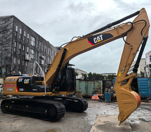 Excavatrice CAT 323D2L d'occasion, 23 tonnes, état d'origine, pour projets miniers. - Product Image 5