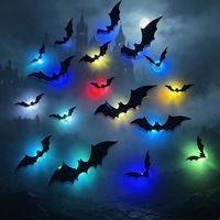 72 autocollants muraux en plastique LED en forme de chauve-souris par paquet, décorations lumineuses d'Halloween pour fêtes et décoration murale (OEM/ODM)