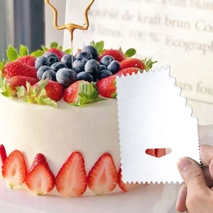 Set di 9 Pezzi in Acciaio Inox: Tagliapasta, Spatola <span class=keywords><strong>per</strong></span> Torte, Raschietto <span class=keywords><strong>per</strong></span> Crema, Utensili <span class=keywords><strong>per</strong></span> Pasticceria - Product Image 6