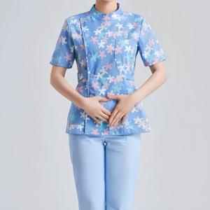 Uniforme de enfermera Floral ajustado, ropa de trabajo impresa transpirable, ropa médica para hogares de cuidado <span class=keywords><strong>materno</strong></span> e <span class=keywords><strong>infantil</strong></span> posparto - Product Image 1