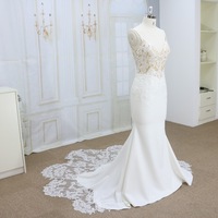 Robe de mariée sirène moderne avec dentelle à fleurs détachables, bretelles spaghetti à long train et conception de dos sexy, longueur au sol