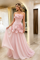 Robe de mariée élégante coupe A-line, bustier, froncée, avec fente cuisse, style princesse, longueur ras du sol