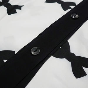 Ensemble de pyjamas en tissu tissé en polyester doux surdimensionné avec logo personnalisé pour femmes vêtements de nuit de loisirs respirants pour l'automne et le printemps - Product Image 4