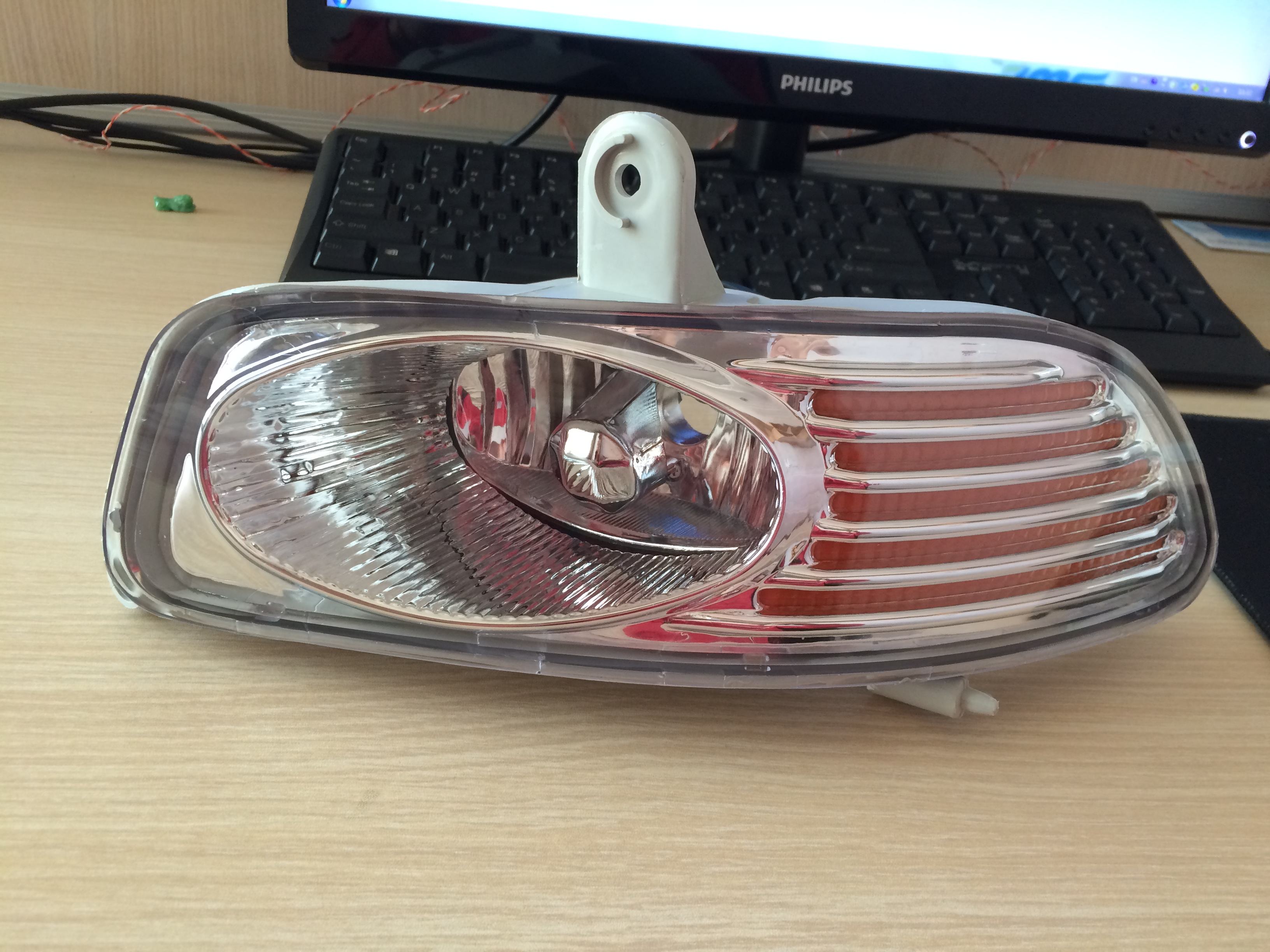 ธรรมชาติสีขาว