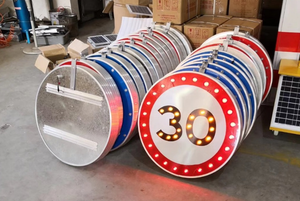 Semaforo Solare LED di Alta Qualità per Sicurezza Stradale, Luce Lampeggiante Gialla Rossa di Avvertimento Lenta 300mm Youchao Traffic - Product Image 6
