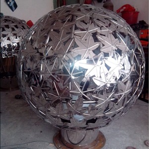 Stainless Steel Maple <b>Leaf</b> Sphere Lamp 3500K Warm White LED Decorative Outdoor <b>Lighting</b> - Product Image 2