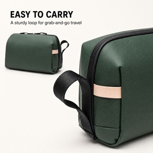 Pochette de voyage étanche en PU grande capacité avec logo personnalisé, pour articles secs et humides, idéale pour les voyages d'affaires, le rangement domestique et comme trousse de maquillage - Product Image 3