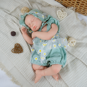 Meraviglioso Regalo: Bambola Reborn in Silicone Lavabile da 55 Cm, Realistica con Ciglia, per Bambine Dormienti, con Opzione Trucco - Product Image 2