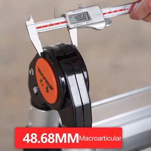 Многофункциональная телескопическая складная лестница из алюминия в индустриальном стиле с устойчивой стойкой и колесами - Product Image 3