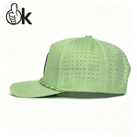 Premium 5-panel petfles met gepersonaliseerde rubberen patch, lasergesneden gaten, trucker pet, ademend, golfpet voor heren