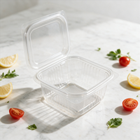 Saladebak PP met deksel, diverse inhoud, transparant, food grade verpakking, geschikt voor fruit, magnetronbestendig, restaurant, supermarkt