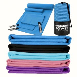 Serviette en microfibre tissée à séchage rapide avec rangement portable et design personnalisable, adaptée à diverses situations telles que la plage - Product Image 1