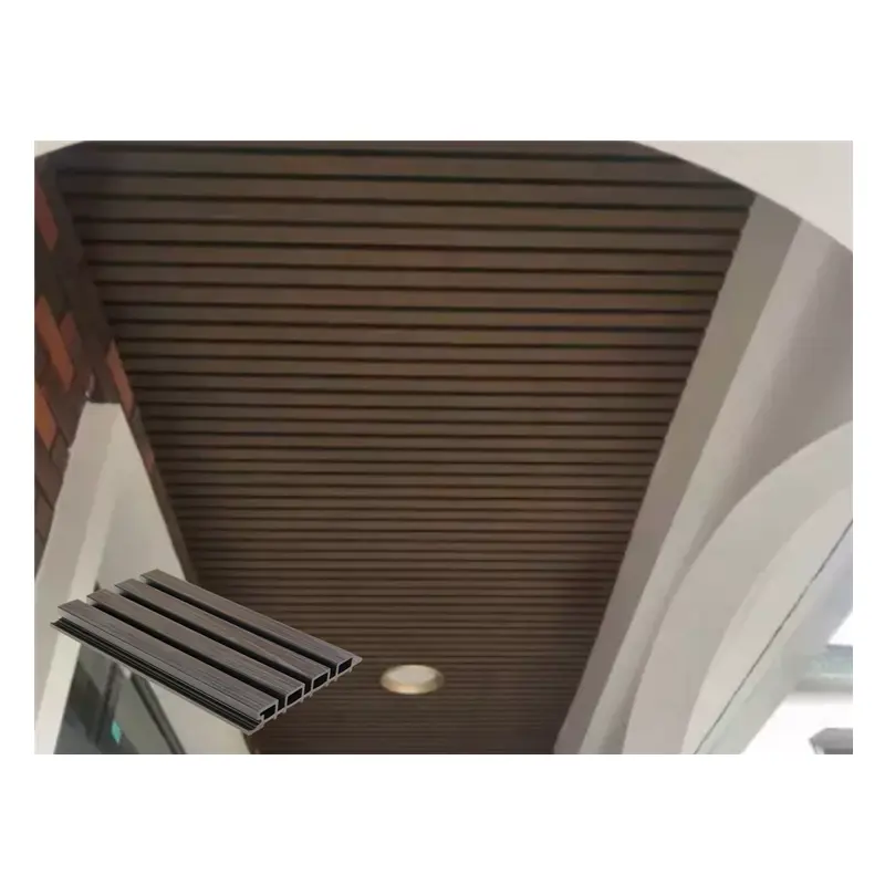 Lapisan Tiang Bergalur Kayu PTFE Luar Ruangan Panel Datar PVC Panel Dinding Bergalur dengan Alur Garis Hitam