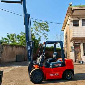 Montacargas HELI h2000 30 Usado de Alta Calidad, Diésel, 3 Toneladas, 4 Ruedas, para Terreno Accidentado - Alta Eficiencia, Bajo Consumo - Product Image 5