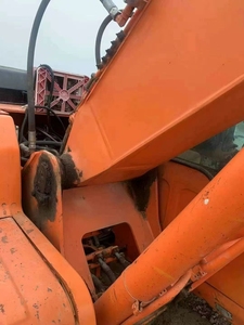 Miniexcavadora Usada Doosan DH220LC-9E de 22 Toneladas, Motor Diésel Turboalimentado de 6 Cilindros, 110W de Potencia, Zapatas de Cadena Antidesgaste, Competitiva - Product Image 6