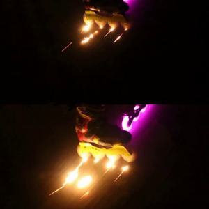 Roues électriques de silex de lumière éblouissante colorées patins à roulettes de frein de nuit étincelants patins à glace extérieurs avec 52 roues de silex - Product Image 2