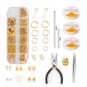 <span class=keywords><strong>Kit</strong></span> <span class=keywords><strong>Fai</strong></span>-<span class=keywords><strong>da</strong></span>-<span class=keywords><strong>te</strong></span> per la Creazione di <span class=keywords><strong>Gioielli</strong></span> Anellini Aperti <span class=keywords><strong>Kit</strong></span> di Riparazione <span class=keywords><strong>Gioielli</strong></span> per Orecchini e Collane Chiusure a Moschettone Set di Riparazione con Pinze e Pinzette - Product Image 1