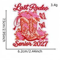 En gros, Écussons thermocollants brodés pour la promotion 2027, Appliques roses de nœud et de toque de remise de diplôme pour vêtements, vestes, sacs et décoration DIY