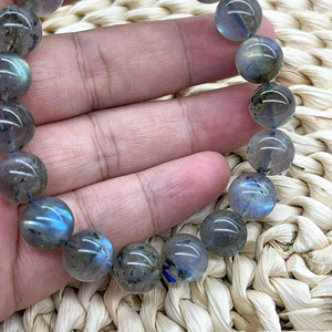 กำไลข้อมือคริสตัลธรรมชาติ ลาบราโดไรต์ หินบำบัด ลูกปัดคริสตัล กำไลหินมูนสโตนสีเทา สำหรับงานฝีมือหินกึ่งมีค่า - Product Image 3