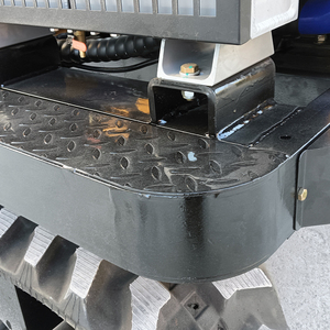 Mini-rampe à piquets Hengxing avec fonction de forage DTH et de pose de pieux à vis pour l'installation de poteaux de clôture Hengxing HXR3 - Product Image 2