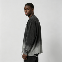 Sweat-shirt à manches longues Kornit DTG avec motif graphique petit sur la poitrine, imprimé lettres DRIP GRAY sur le bas du bas du vêtement, bords bruts multiples
