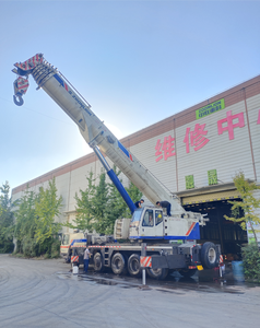 जूमलियन Qy130v633 ट्रक क्रेन 66 मीटर मुख्य बूम 130टन क्षमता के साथ मुख्य घटक इंजन और पंप के साथ बहुत सस्ती है - Product Image 1