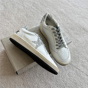 Zapatos Deportivos Casuales de Lujo Personalizados para Hombre, de Alta Calidad, en Cuero Premium con Lentejuelas Brillantes y Diseño de Estrella, con Cordones - Product Image 3