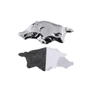 Emblème de voiture rouge mignon professionnel personnalisé cochon <span class=keywords><strong>sanglier</strong></span> emblème <span class=keywords><strong>autocollant</strong></span> de voiture en métal Badge accessoires automobiles en gros avec 3M - Product Image 5