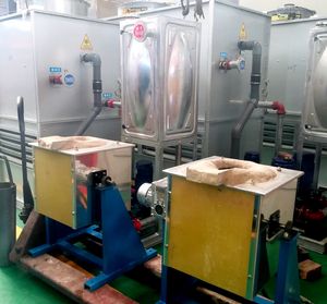 Fourneau de fusion pour <span class=keywords><strong>analyse</strong></span> de petits tests, 10 kg, pour la fusion de déchets d'aluminium, d'acier et de fer - Product Image 5