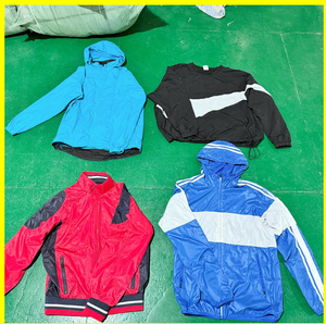 Ukay Bales Vestes internationales d'occasion Vêtements d'occasion de marque originale <span class=keywords><strong>pour</strong></span> hommes Approvisionnement en gros - Product Image 5
