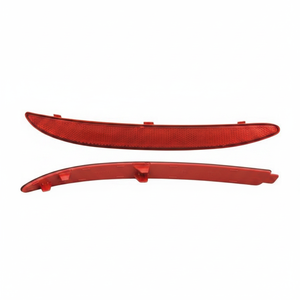 ตัวสะท้อนกันชนหลังด้านขวาสำหรับใช้กับ1Z0945106 Skoda Octavia 2004-2013 - Product Image 2
