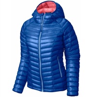 Dernier design de veste en duvet super légère de haute qualité avec capuche pour femmes