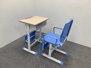 Chaises de classe à hauteur réglable en matériau écologique à cadre en fer successeur pour étudiants et écoles en stock - Product Image 3