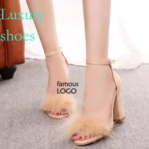 2024รองเท้าส้นสูงเปิดนิ้วเท้าสำหรับผู้หญิงใส่กลางแจ้งหัวเข็มขัดขนสัตว์หัวกระต่ายทรงเปิดนิ้วเท้าขนาดใหญ่พิเศษสำหรับฤดูร้อน - Product Image 5