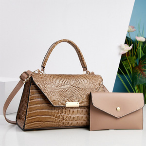 Conjunto de Bolsos con Estampado de Cocodrilo, Color Negro, Tamaño Mediano, Bolso de Hombro Individual, Uso Diario - Product Image 4